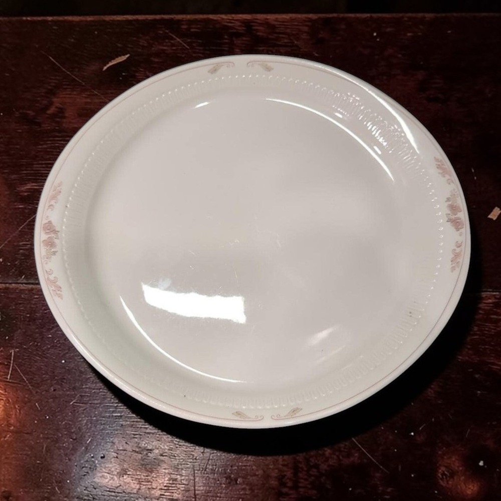 Syracuse Syrene Oval Serving Platter, Montlynn Dinner Plate 13-A Restaurant Ware